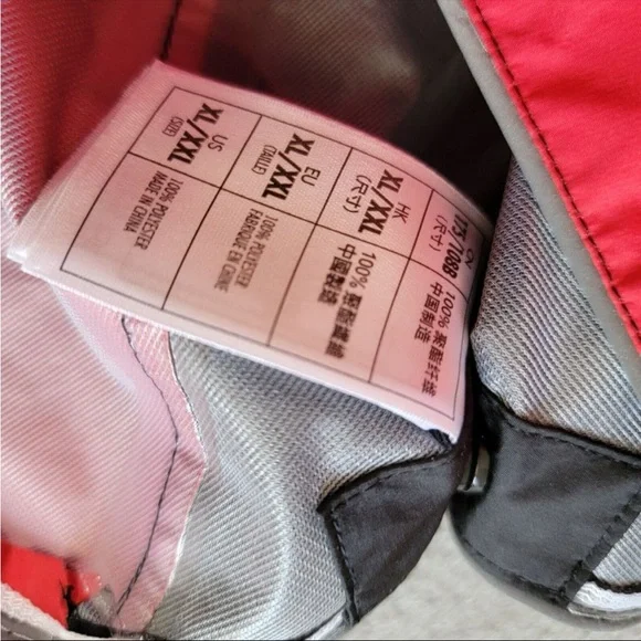 Disney Black and Red Mickey Mouse Men’s Poncho Rain NWT XL/XXL - Picture 8 of 9